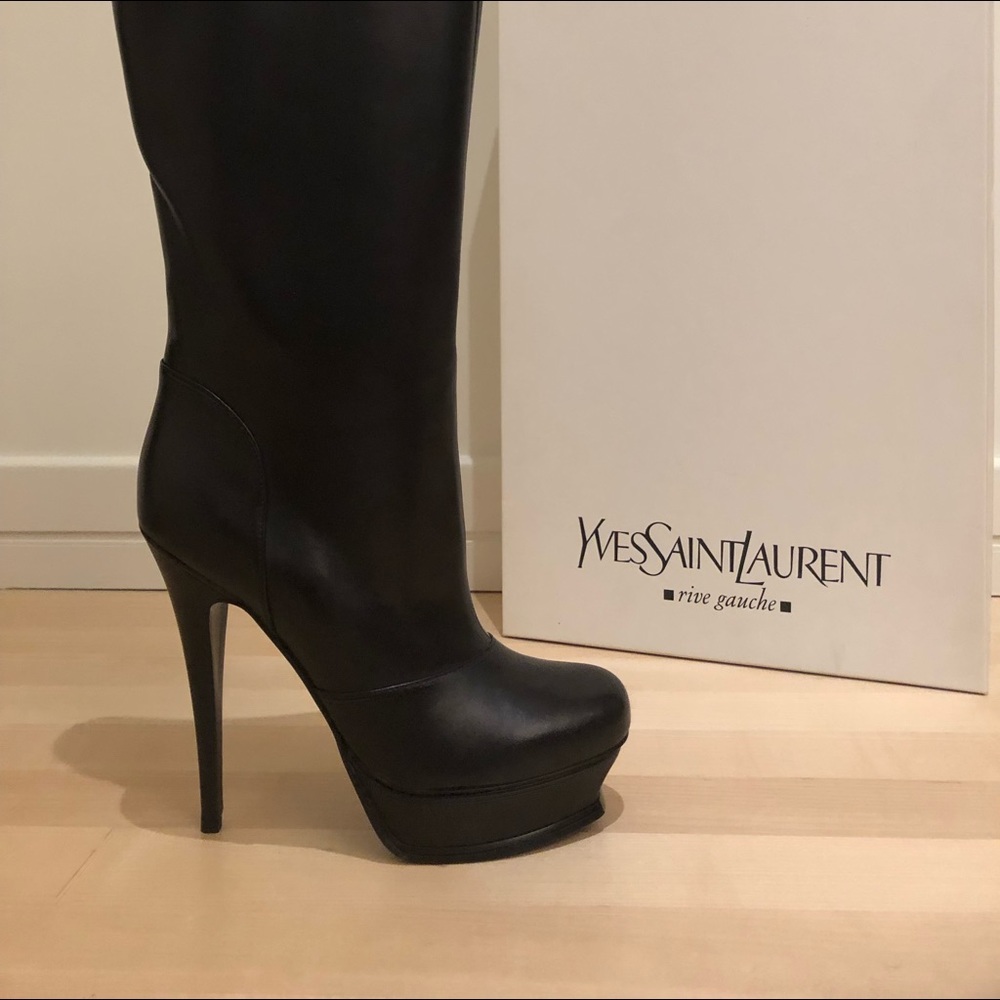 Yves Saint Laurent - Tribute 105 Napa Boots - new!